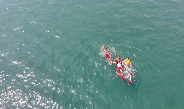 Samsun İtfaiyesi 2024'te toplam 3 bin 247 can kurtardı, 3 bin 65 yangına müdahale etti