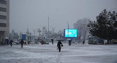 Samsun Valiliği'nden kar yağışı ve buzlanma uyarısı
