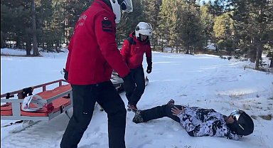 Sarıkamış'ta JAK'tan yaralı kurtarma tatbikatı