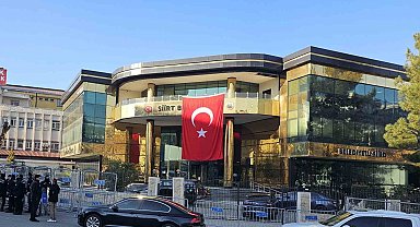 Siirt Belediyesinde usulsüz işe alındığı belirlenen 36 kişinin iş sözleşmeleri feshedildi