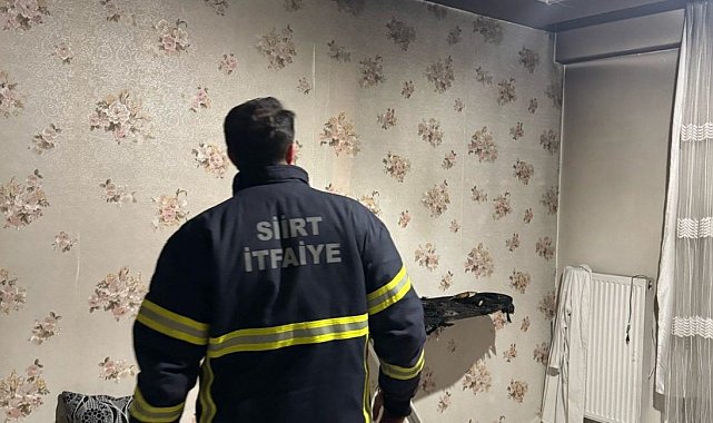 Siirt'te açık unutulan ütü yangına yol açtı