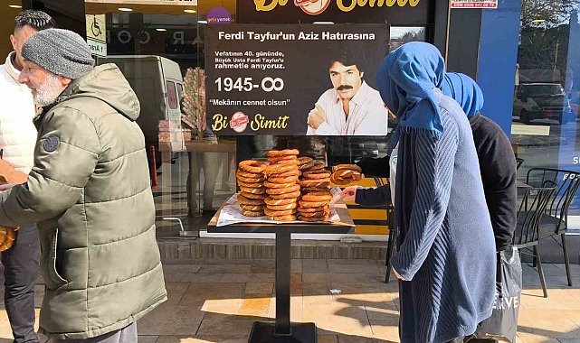 Simitçi Ferdi adını aldığı Ferdi Tayfur için binlerce kişiye hayır dağıttı
