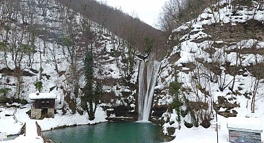 Sinop Erfelek Şelaleleri'nde görsel şölen