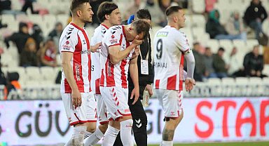 Sivasspor'da Ziya Erdal hastaneye kaldırıldı