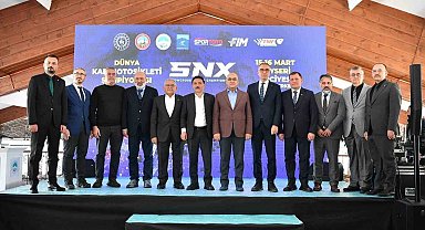 SNX Türkiye FIM Dünya Kar Motosikleti Şampiyonası Erciyes'te tanıtıldı