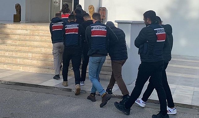 Sosyal medyadan terör örgütü propagandası yapan 5 kişi gözaltına alındı