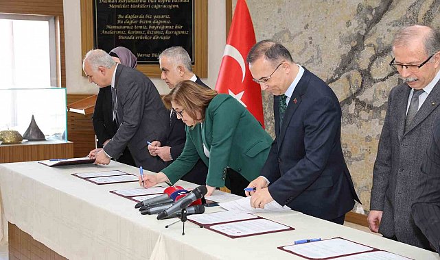 Sosyopark Beş Boyutlu Gelecek Gaziantep Projesi için protokol imzalandı