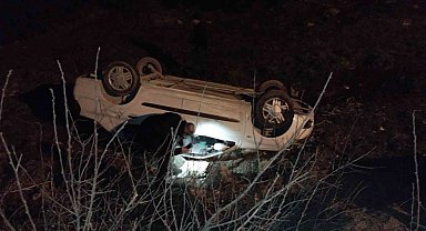 Takla akan otomobilden sağ çıktılar