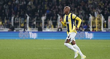 Talisca, Fenerbahçe'de ilk maçına çıktı