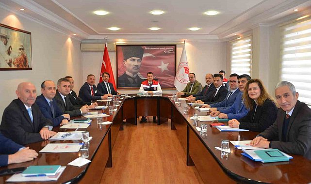 Tarımda 11 ilçe müdürüyle toplantı: Başarı için işbirliği şart