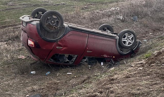 Tavşanlı'da otomobil takla attı: 4 yaralı