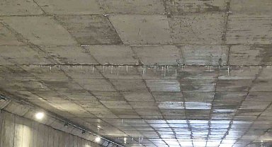 Tekirdağ'da alt geçitte buz sarkıtları oluştu