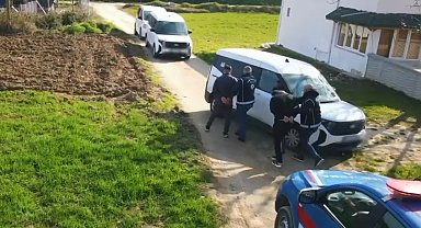 Tekirdağ'da düzensiz göçmenleri yurt dışına kaçırmak isteyen 3 kişi tutuklandı