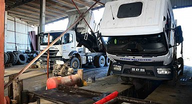 Terme Belediyesi araçlarını atölyelerinde tamir ederek tasarruf sağlıyor