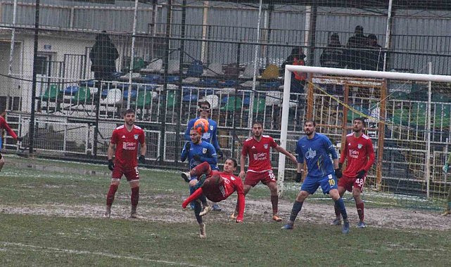 TFF 2. Lig: Belediye Derincespor: 1 - Arnavutköy Belediyesi: 1