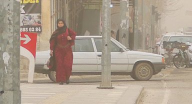 Toz bulutu Şanlıurfa'yı esir aldı