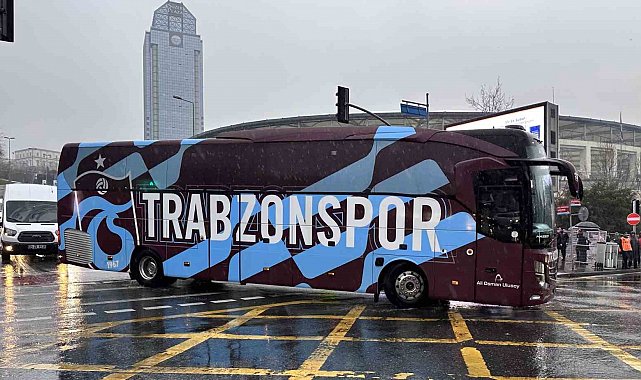 Trabzonspor, Tüpraş Stadyumu'na geldi