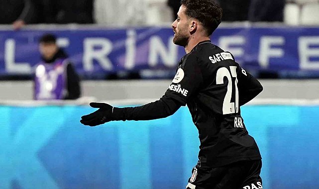 Trendyol Süper Lig: Eyüpspor: 1 - Beşiktaş: 2