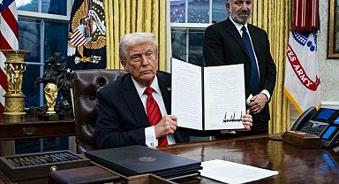 Trump, plastik pipet kullanımına geçilmesini içeren kararnameyi imzaladı