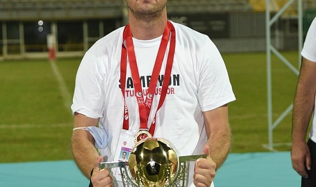 Turgutluspor'da Eray Gülay ile yollar ayrıldı