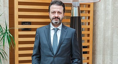 TÜRKÇİMENTO Başkanı Fatih Yücelik; "Suriye'de yıkılan yapıların yeniden inşa edilmesi ihtiyacı, beraberinde 50-60 milyon ton arasında çimento ihtiyacını getirecek"