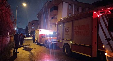 Tuzla'da kolonlarında çatlak tespit edilen bina boşaltıldı