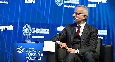 Ulaştırma ve Altyapı Bakanı Abdulkadir Uraloğlu: "İstanbul'un bin 4 kilometrelik metro hattına ihtiyacı var"