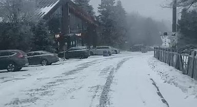 Uludağ yeniden beyaza büründü