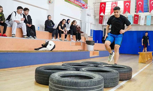 Ümraniye Belediyesi'nden 'POMEM Hazırlık Kursu'
