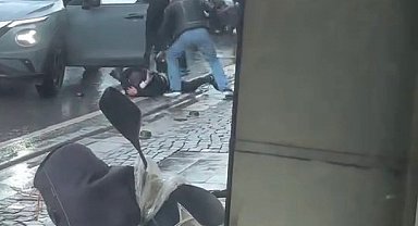 Ümraniye'de park yeri kavgası: 3 kişi sürücüye saldırdı