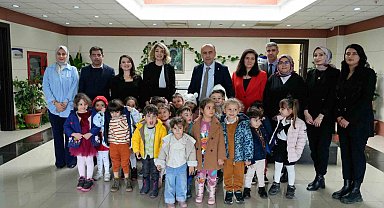 Üniversitenin uygulama anaokulu öğrencilerinden Rektör Keleş'e ziyaret