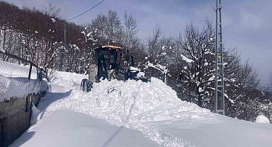 Ünye'de karla etkili mücadele