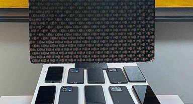 Uşak'ta kaçak alkol ve telefon ele geçirildi