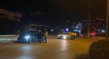 Uyuşturucu madde etkisi altında araç kullanan şahıs yakalandı