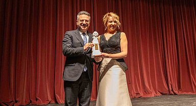 Vali Aksoy ve eşi Rauf Denktaş'ı anma konserine katıldı