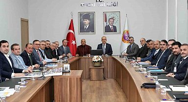 Vali Erol: "Şehir Hastanesi'ni en erken sürede tamamlamak için gayret ediyoruz"