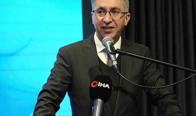 Vali Yardımcısı Vekili Aydın: "Bugün geldiğim noktayı, okula gitmemiş anne-babama borçluyum"