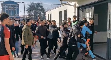 Van'da Bölgesel Amatör maç sonrası olaylar çıktı