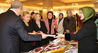 Vanlı kadınların 'Hediyelik ürünler tanıtım ve pazarlama' sergisi