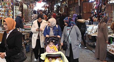 Yarıyıl tatilinde yerli turistler Gaziantep'e akın etti