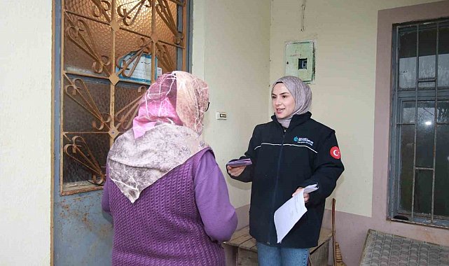 Yaşlıların ulaşım kartları evlerine geliyor