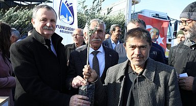 Yunusemre'den üreticilere 21 bin fidan desteği