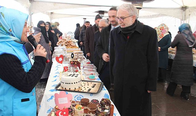 Yürekler hayır için buluştu