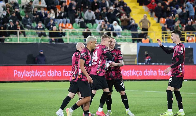 Ziraat Türkiye Kupası: Alanyaspor: 4 - Fatih Karagümrük: 1