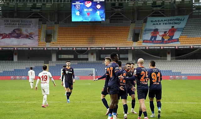 Ziraat Türkiye Kupası: Başakşehir: 4 - Çorum FK: 1