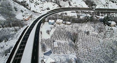 Zonguldak'ta kapalı 18 köy yolunu açma çalışmaları sürüyor