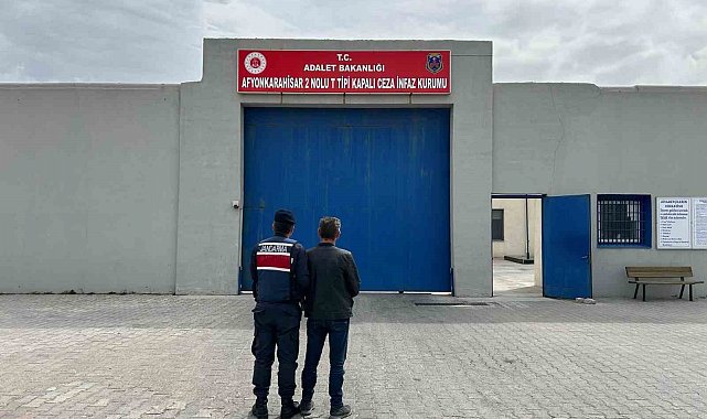 5 yıl hapis cezasıyla aranan şahsı jandarma yakaladı