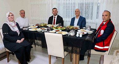 Aile ve Sosyal Hizmetler Bakanlığı personeli şehit aileleri ile iftarda buluştu