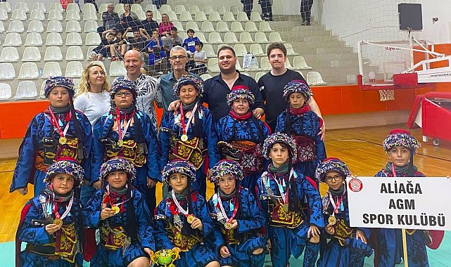 Aliağa'nın Genç Halk Oyunları Ekibi İzmir birincisi oldu