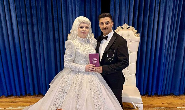 Alman Jessica Müslüman oldu; Ecrin ismini alarak Tokat'ta dünyaevine girdi